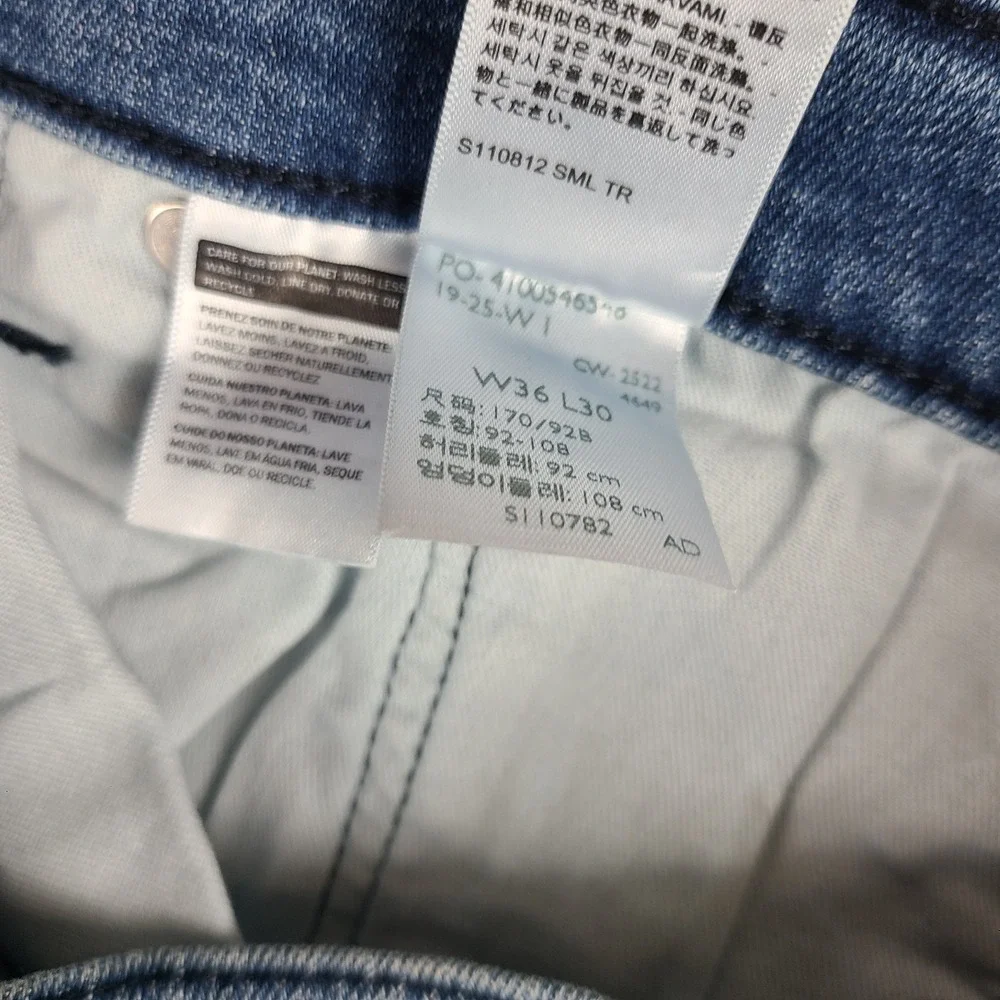 Levi's 514 Jeans Mens 36x30 Blue Straight Fit Medium‎ Wash Denim *